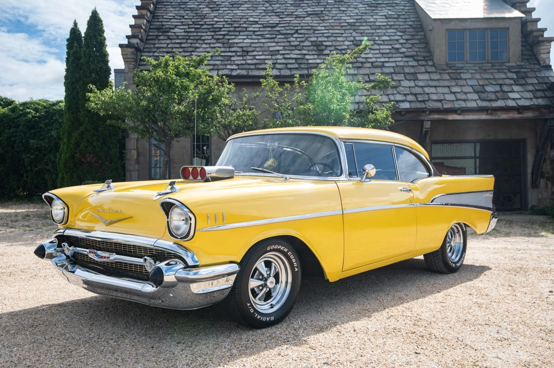 1957 Chevrolet Tri-Five Bel Air 2-Door Hardtop & Coupe - Image 2 of 31