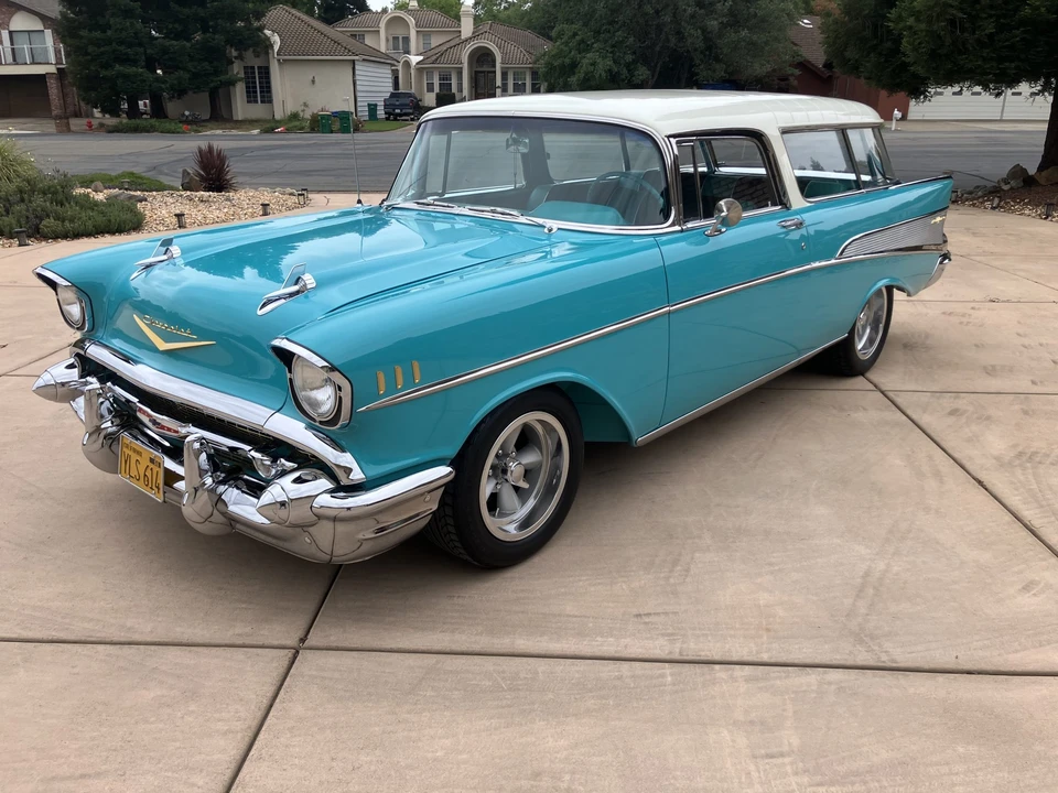 1957 Chevrolet Nomad - Image 2 of 31