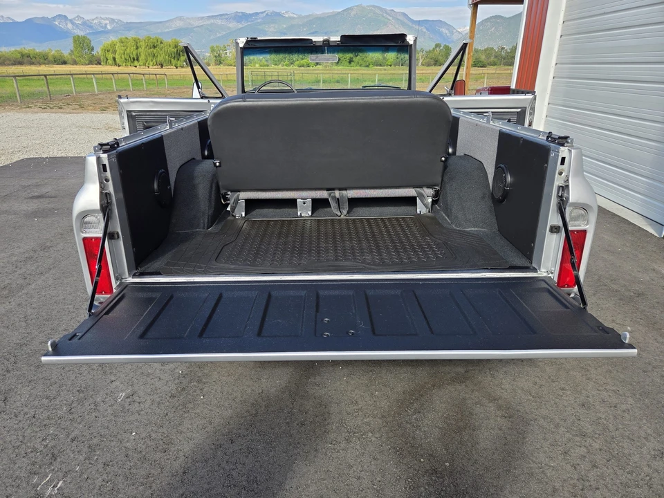 1970 GMC Jimmy 1st Gen - Image 28 of 31