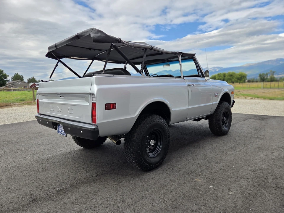 1970 GMC Jimmy 1st Gen - Image 18 of 31