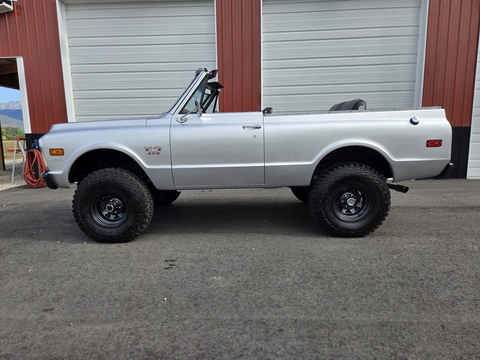 1970 GMC Jimmy 1st Gen - Image 11 of 31