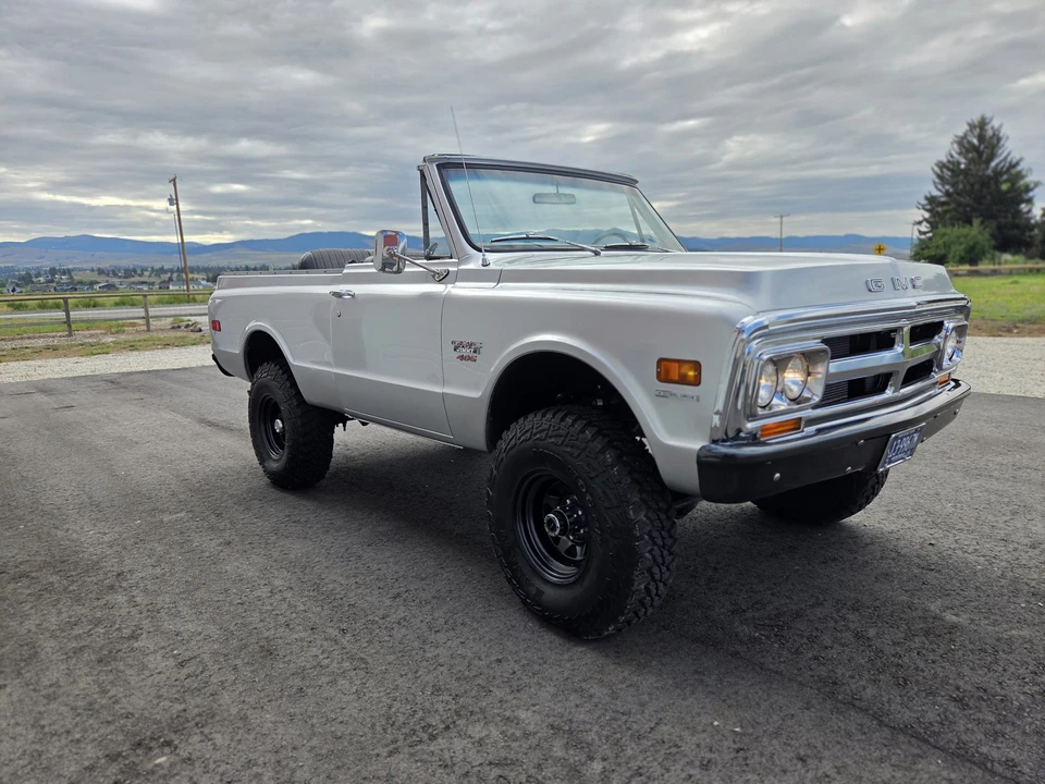 1970 GMC Jimmy 1st Gen - Image 5 of 31