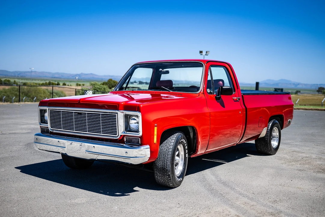 1975 GMC C/K 3rd Gen - Image 2 of 31