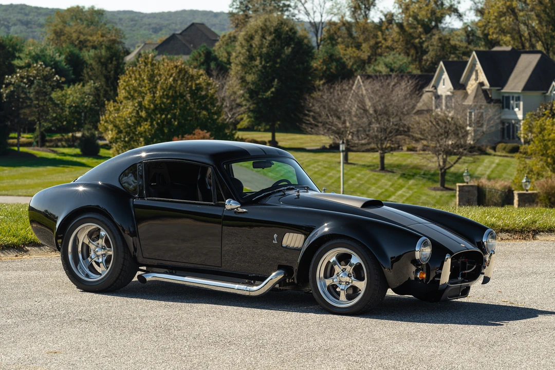 Shelby Cobra Replica - Image 14 of 31