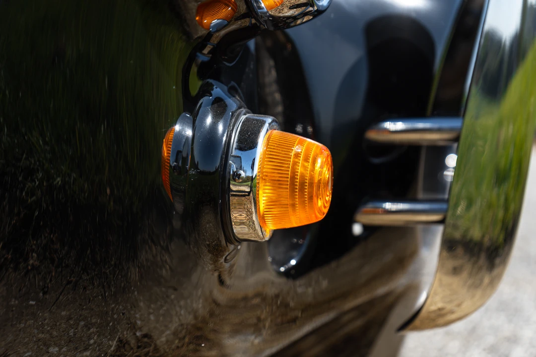 Shelby Cobra Replica - Image 22 of 31