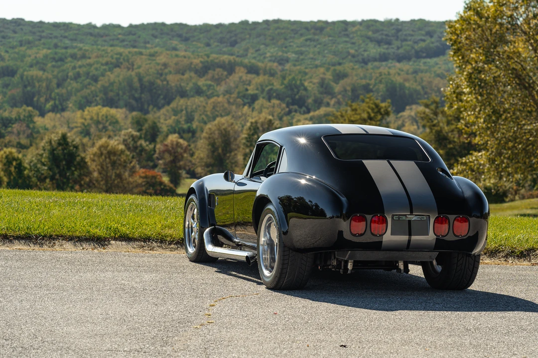 Shelby Cobra Replica - Image 12 of 31