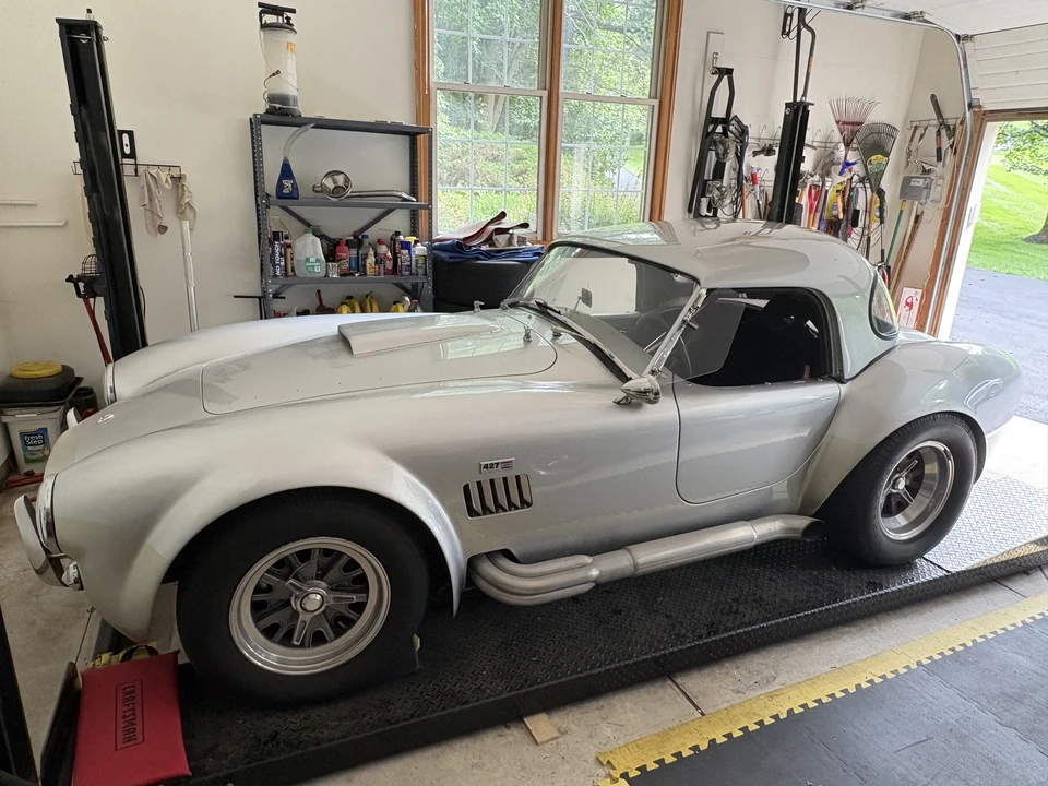 Superformance - Image 2 of 31