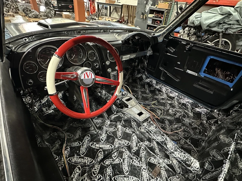 1966 Chevrolet Corvette C2 - Image 30 of 31