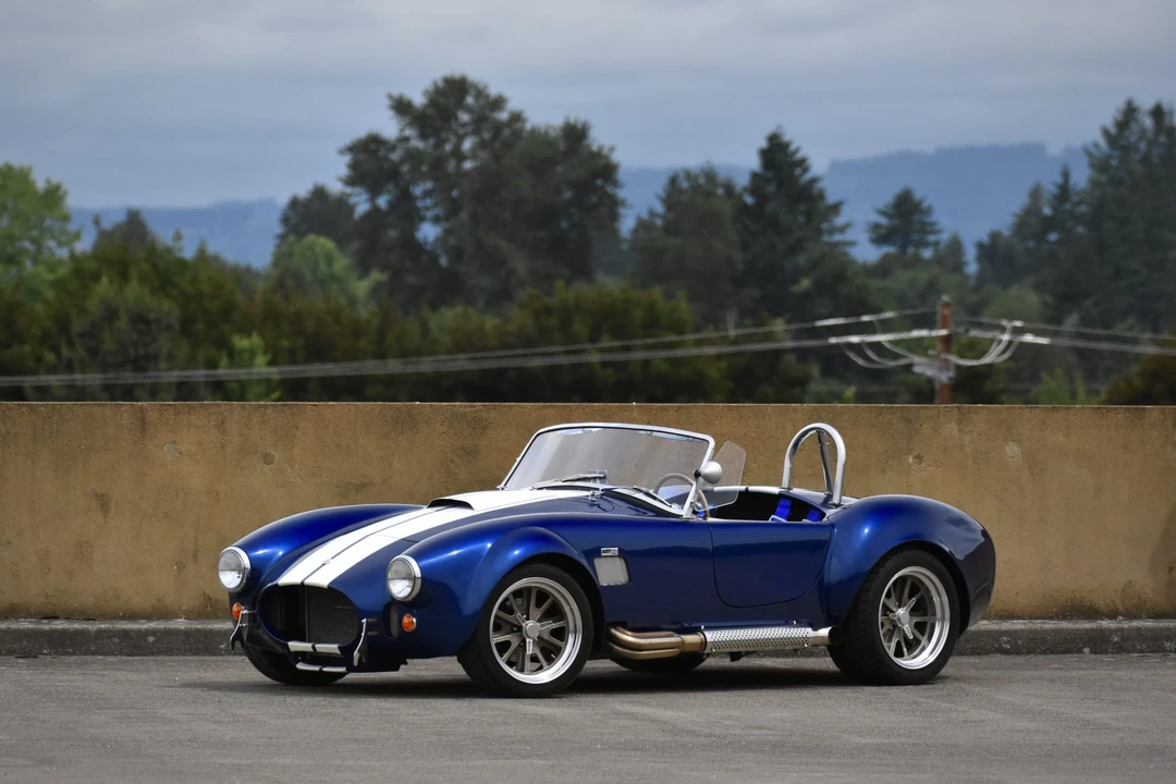 Shelby Cobra Replica - Image 4 of 31