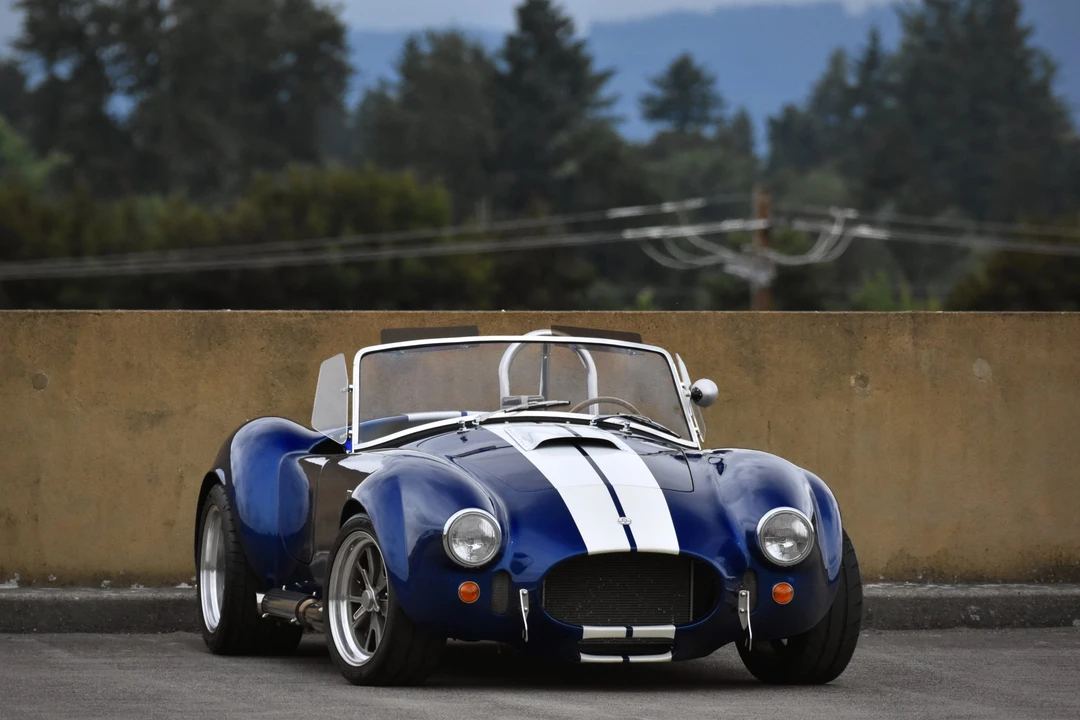 Shelby Cobra Replica - Image 11 of 31