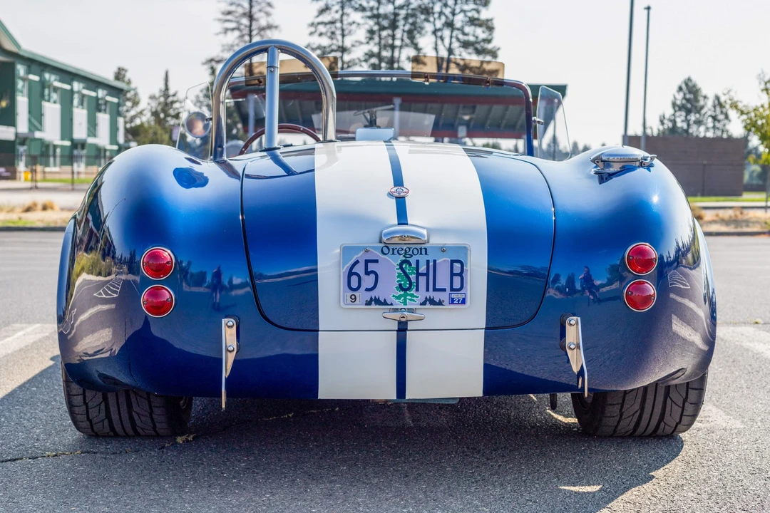 Shelby Cobra Replica - Image 5 of 31