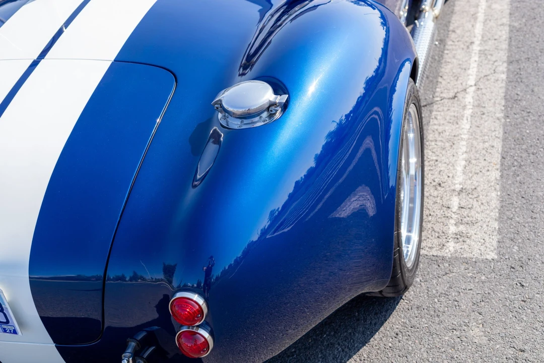 Shelby Cobra Replica - Image 29 of 31