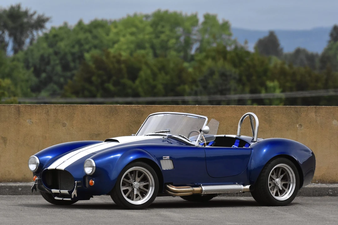 Shelby Cobra Replica - Image 3 of 31