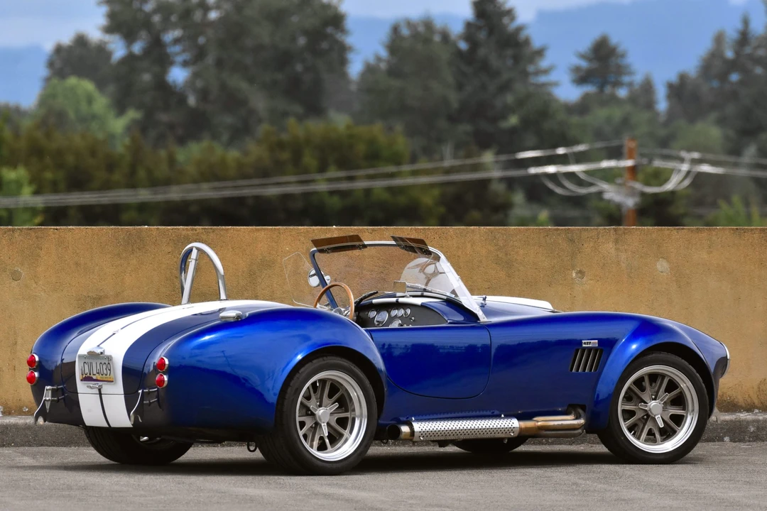 Shelby Cobra Replica - Image 18 of 31