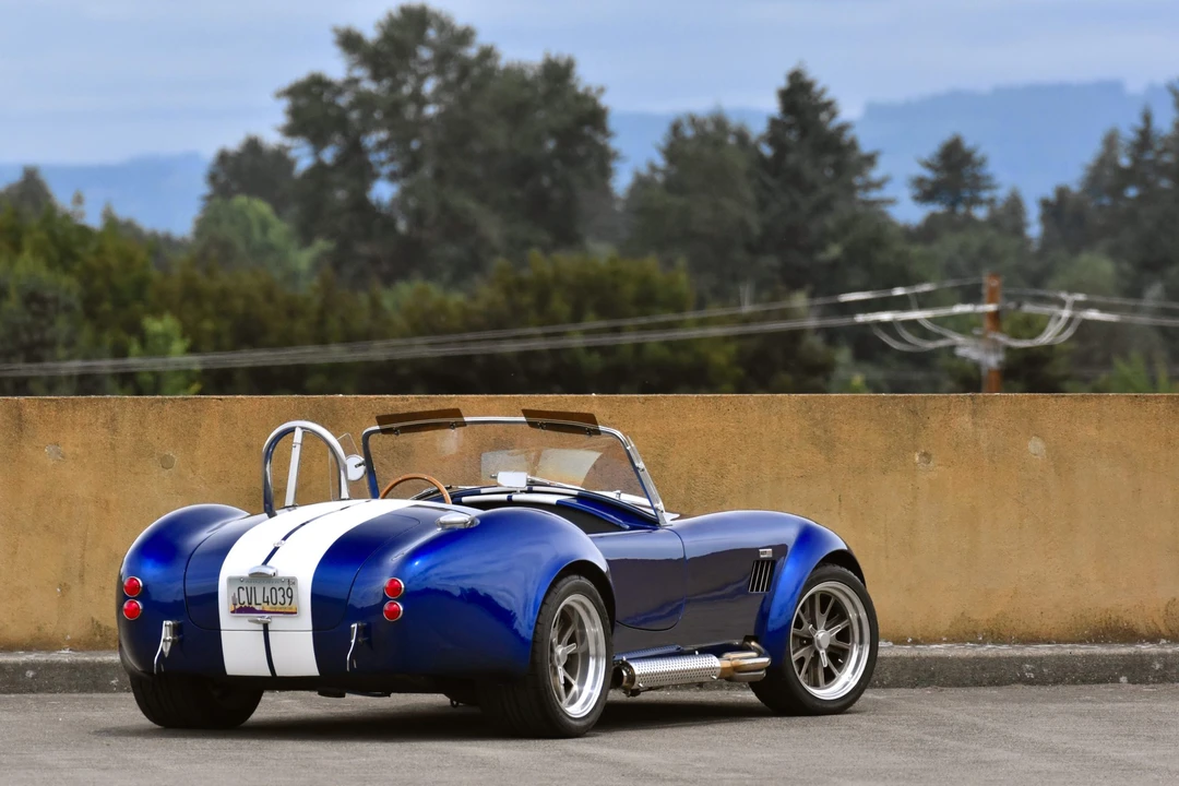 Shelby Cobra Replica - Image 19 of 31