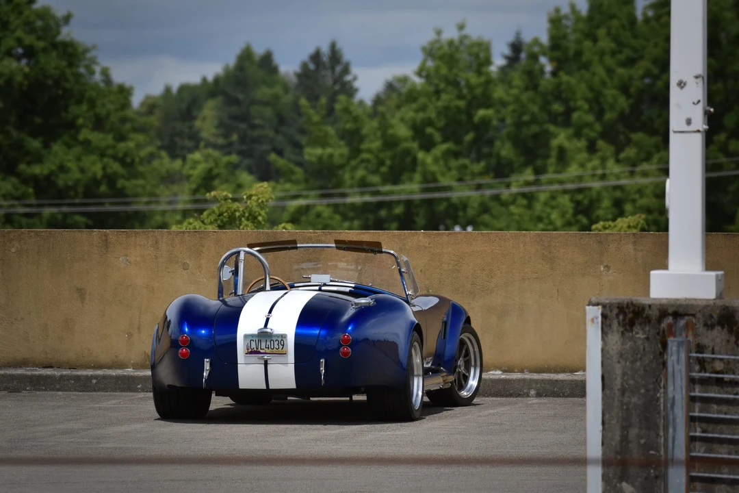 Shelby Cobra Replica - Image 20 of 31