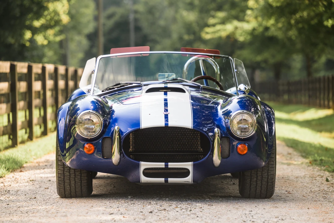 Shelby Cobra Replica - Image 10 of 31