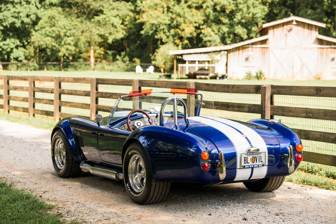 Shelby Cobra Replica - Image 17 of 31