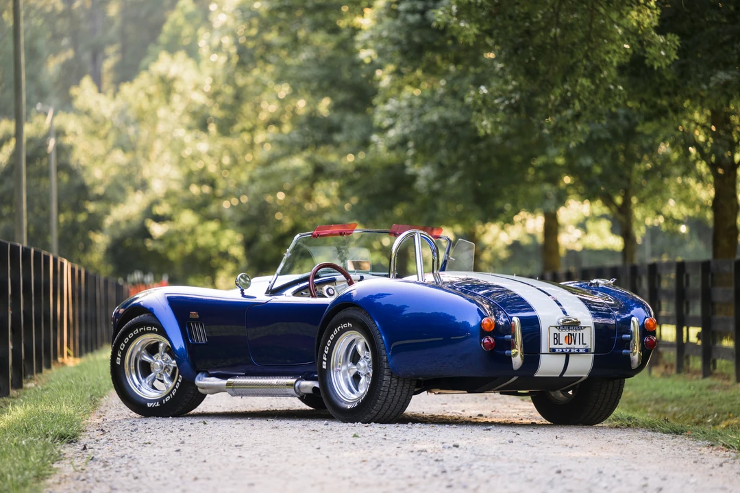 Shelby Cobra Replica - Image 3 of 31