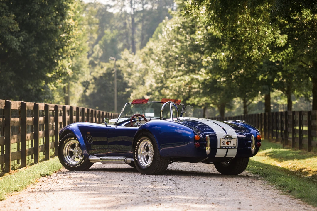 Shelby Cobra Replica - Image 5 of 31
