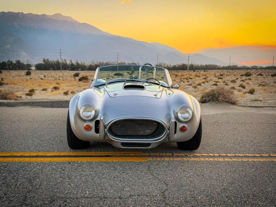 Shelby Cobra Replica - Image 12 of 31