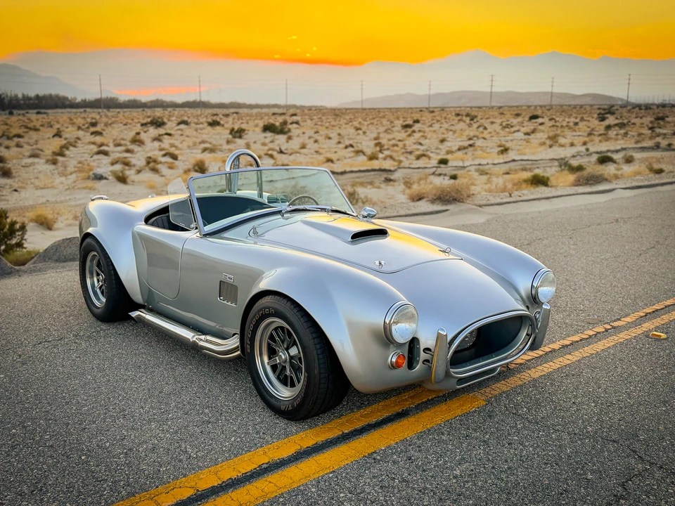 Shelby Cobra Replica - Image 20 of 31