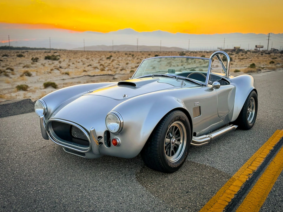 Shelby Cobra Replica - Image 6 of 31