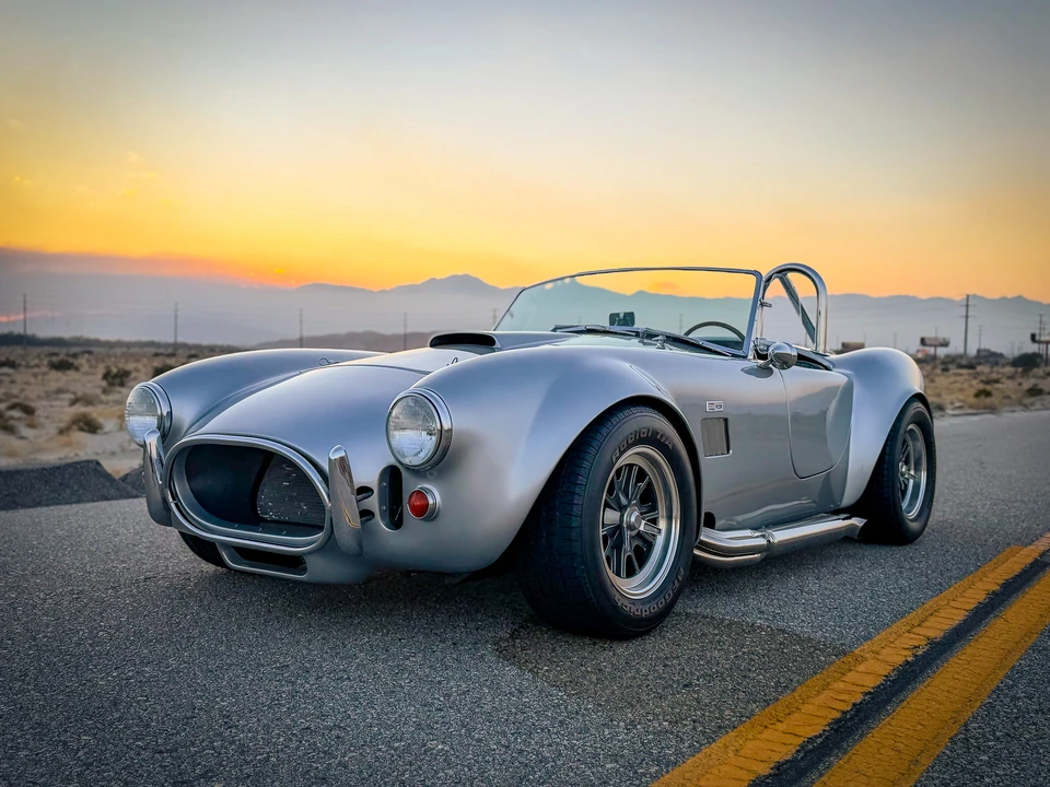 Shelby Cobra Replica - Image 5 of 31