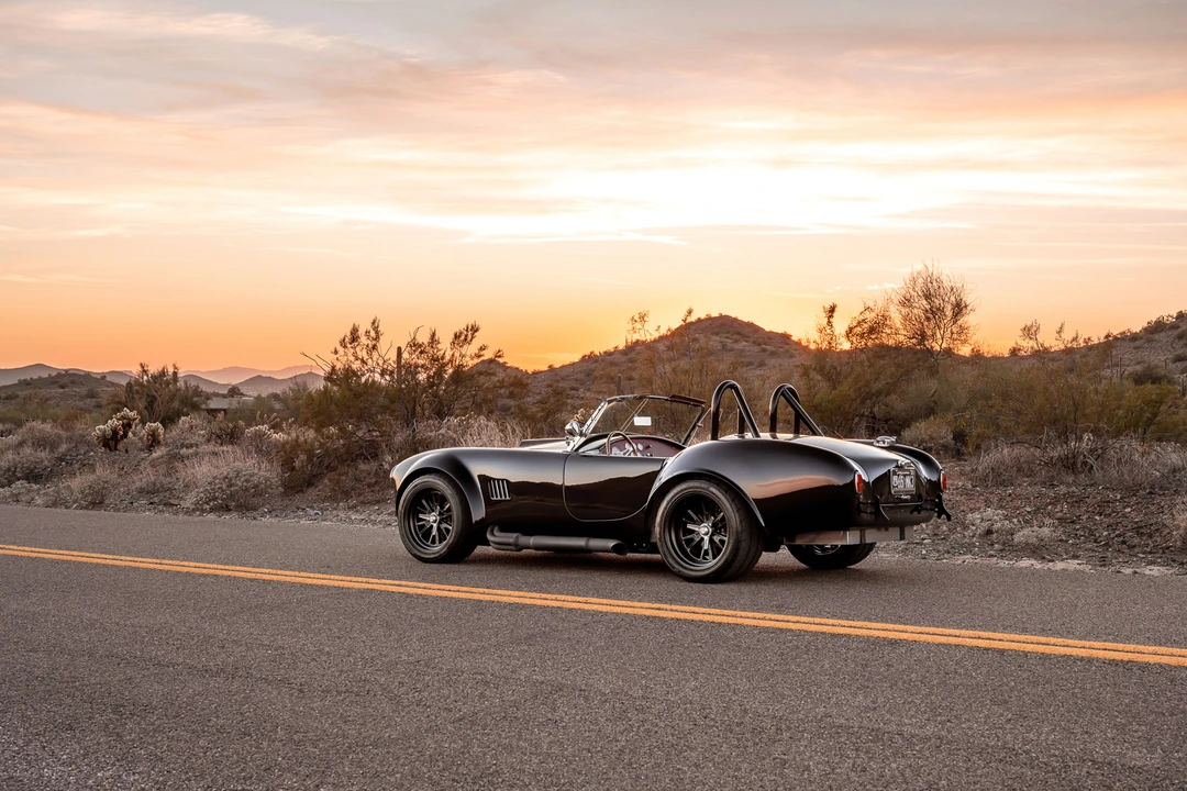 Shelby Cobra Replica - Image 3 of 31