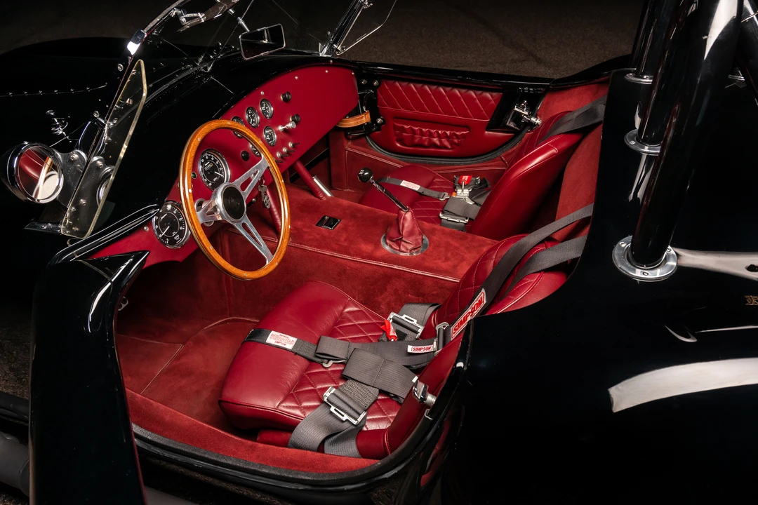Shelby Cobra Replica - Image 24 of 31