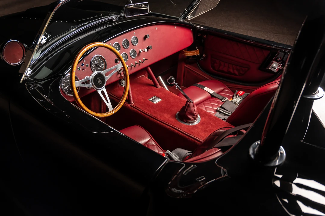 Shelby Cobra Replica - Image 23 of 31