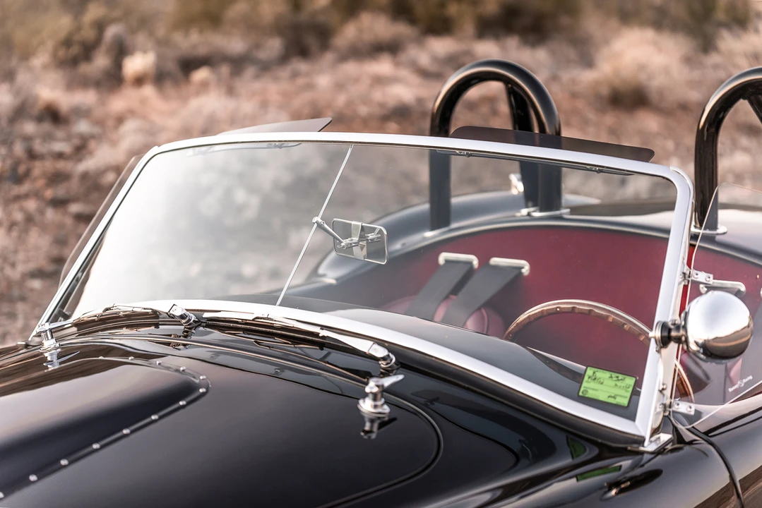 Shelby Cobra Replica - Image 17 of 31