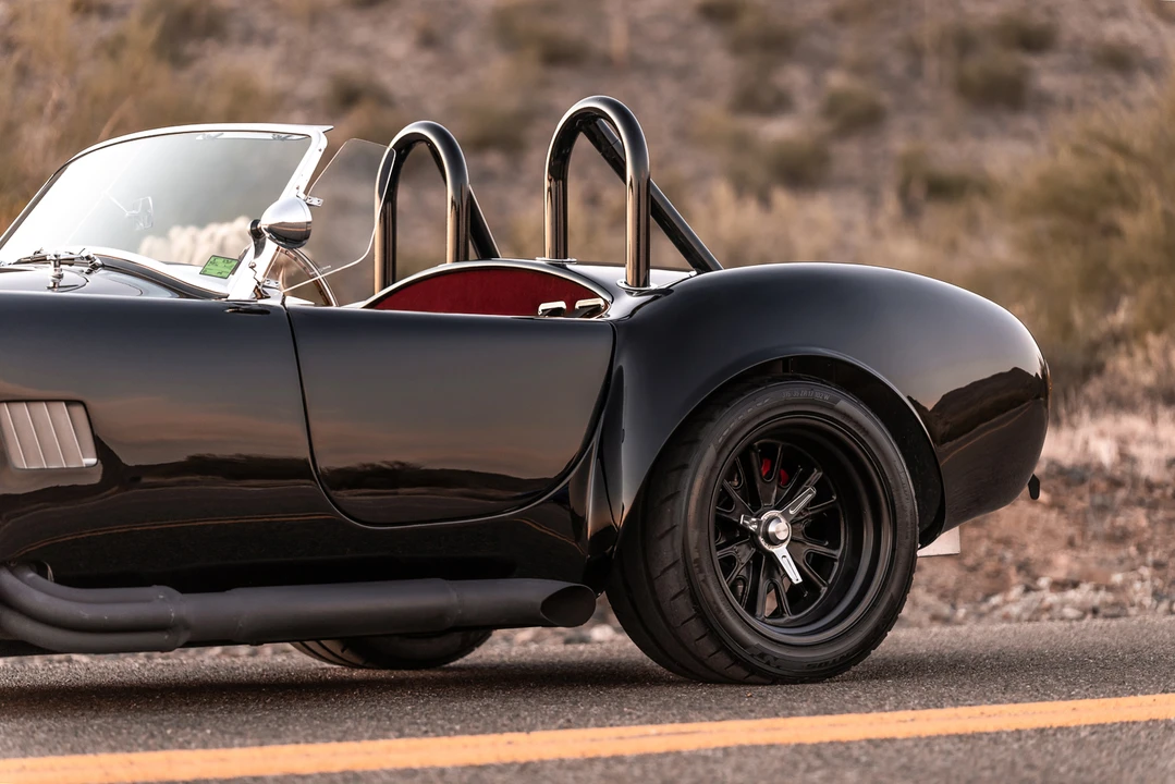 Shelby Cobra Replica - Image 19 of 31