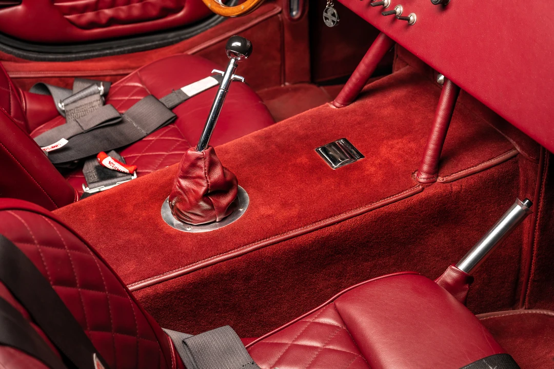 Shelby Cobra Replica - Image 30 of 31