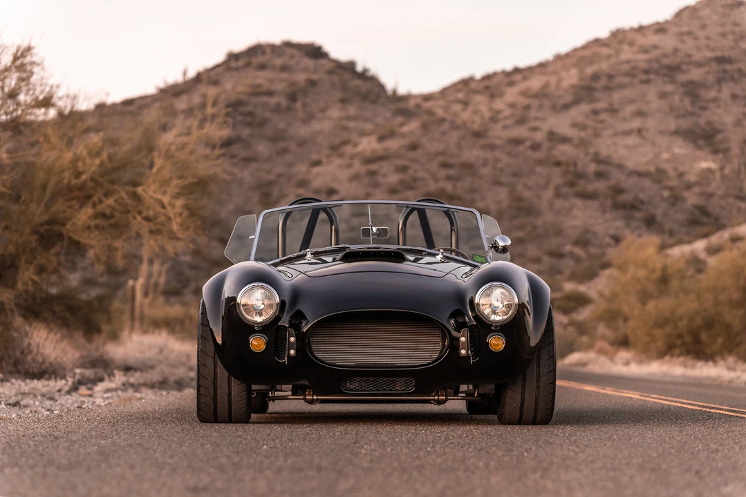 Shelby Cobra Replica - Image 10 of 31