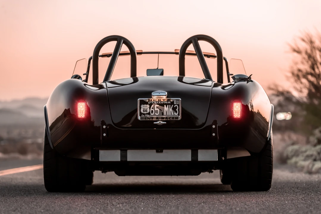 Shelby Cobra Replica - Image 5 of 31
