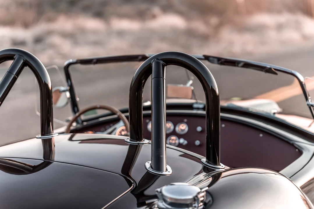 Shelby Cobra Replica - Image 21 of 31