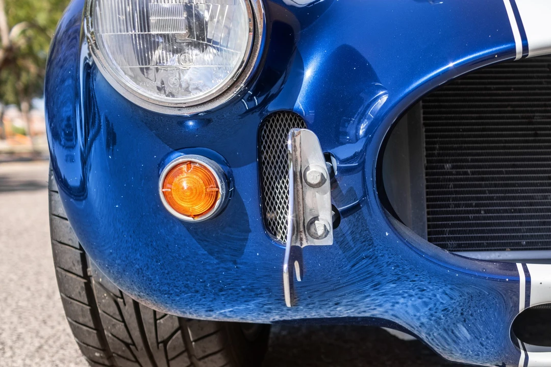 Shelby Cobra Replica - Image 11 of 31