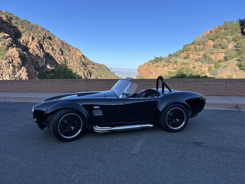 Shelby Cobra Replica - Image 20 of 31