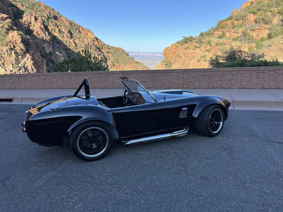 Shelby Cobra Replica - Image 26 of 31