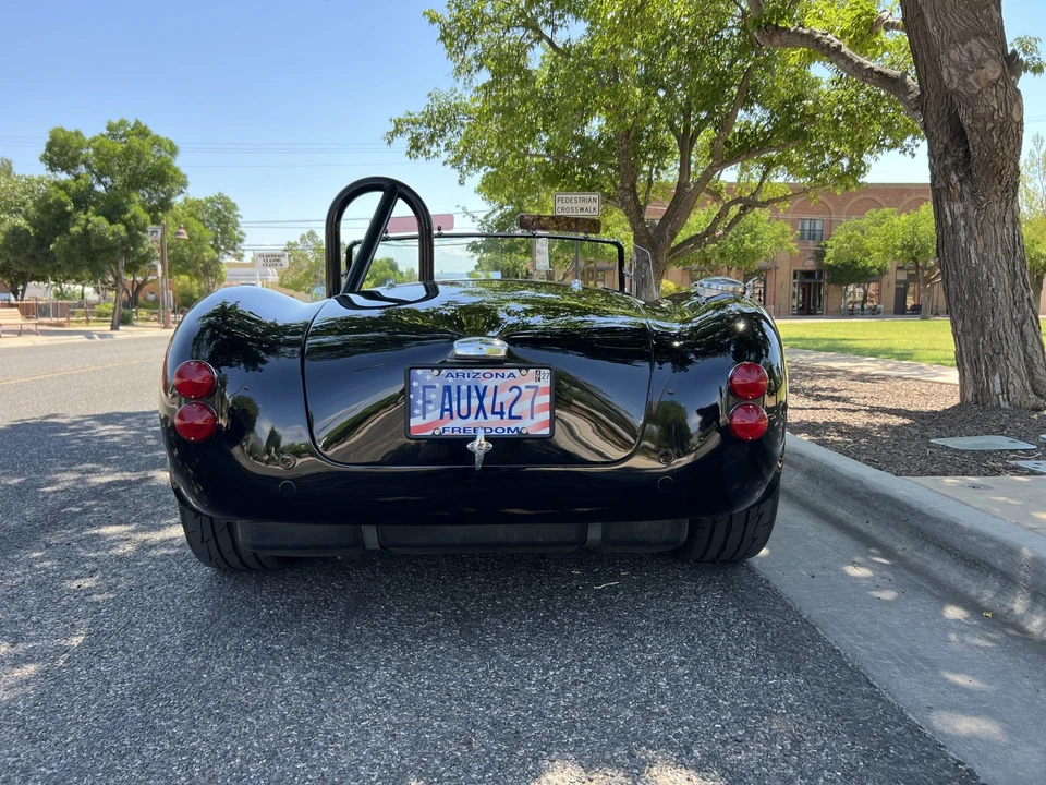 Shelby Cobra Replica - Image 12 of 31
