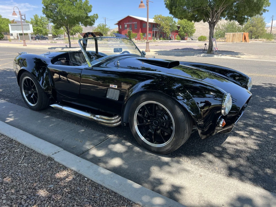 Shelby Cobra Replica - Image 6 of 31