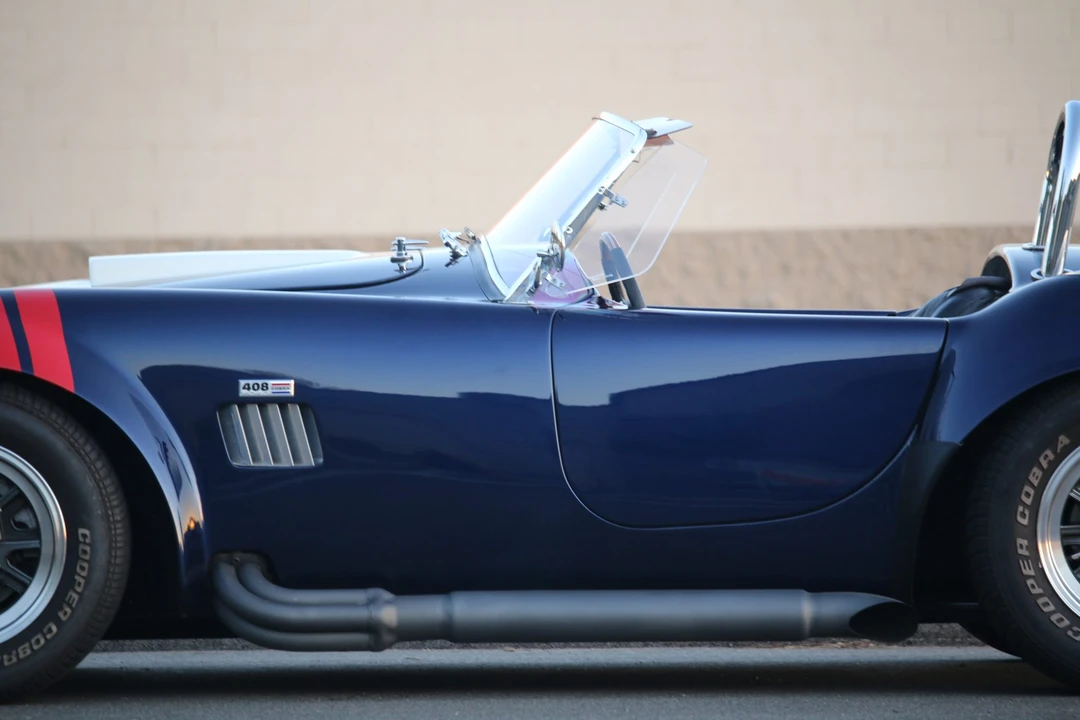 Shelby Cobra Replica - Image 21 of 31