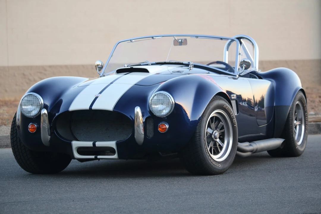 Shelby Cobra Replica - Image 16 of 31