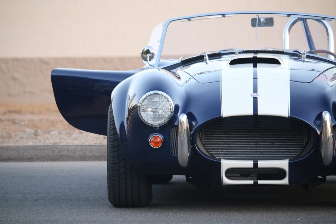 Shelby Cobra Replica - Image 31 of 31