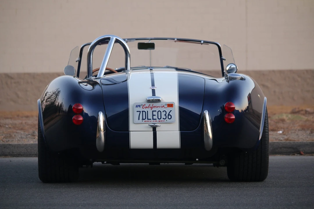 Shelby Cobra Replica - Image 26 of 31