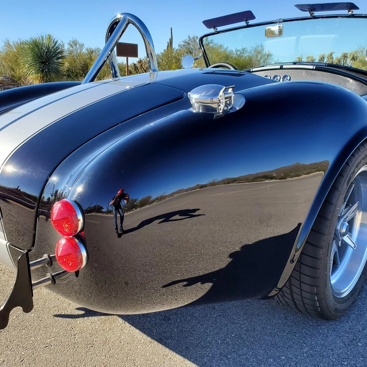 Shelby Cobra Replica - Image 25 of 31