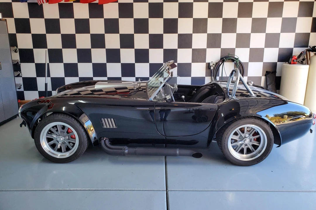 Shelby Cobra Replica - Image 10 of 31