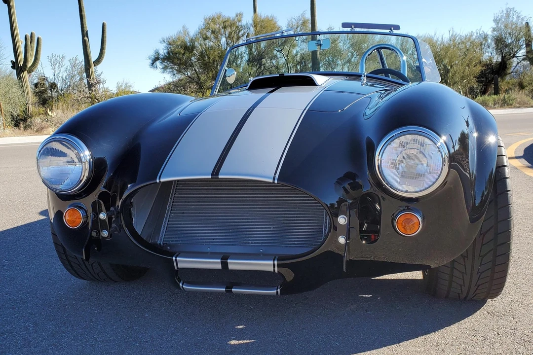 Shelby Cobra Replica - Image 12 of 31