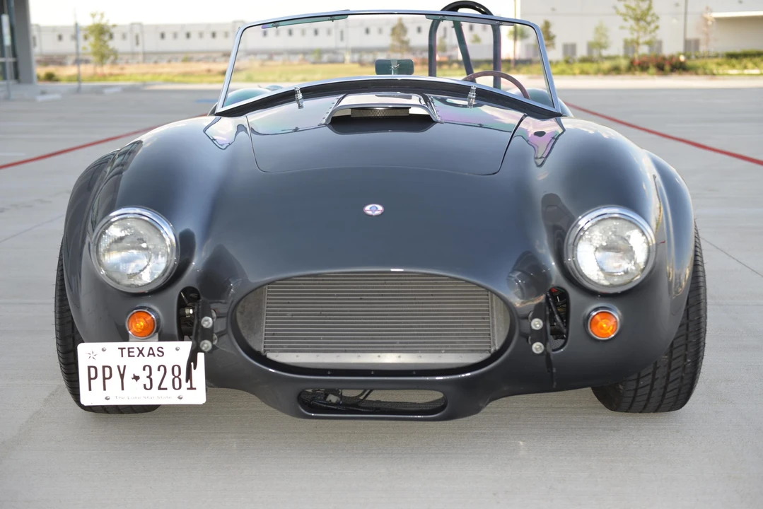Shelby Cobra Replica - Image 28 of 31